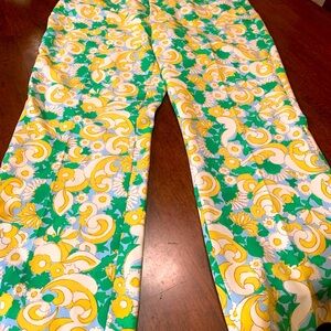 Rare and unique Zara collection, limited edition pants size M,must have for Diva